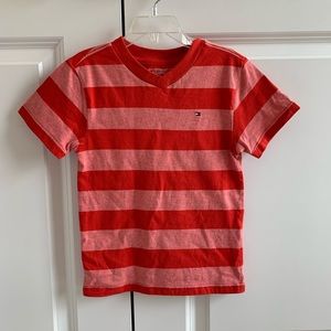 Tommy Hilfiger boys tee Sz 5